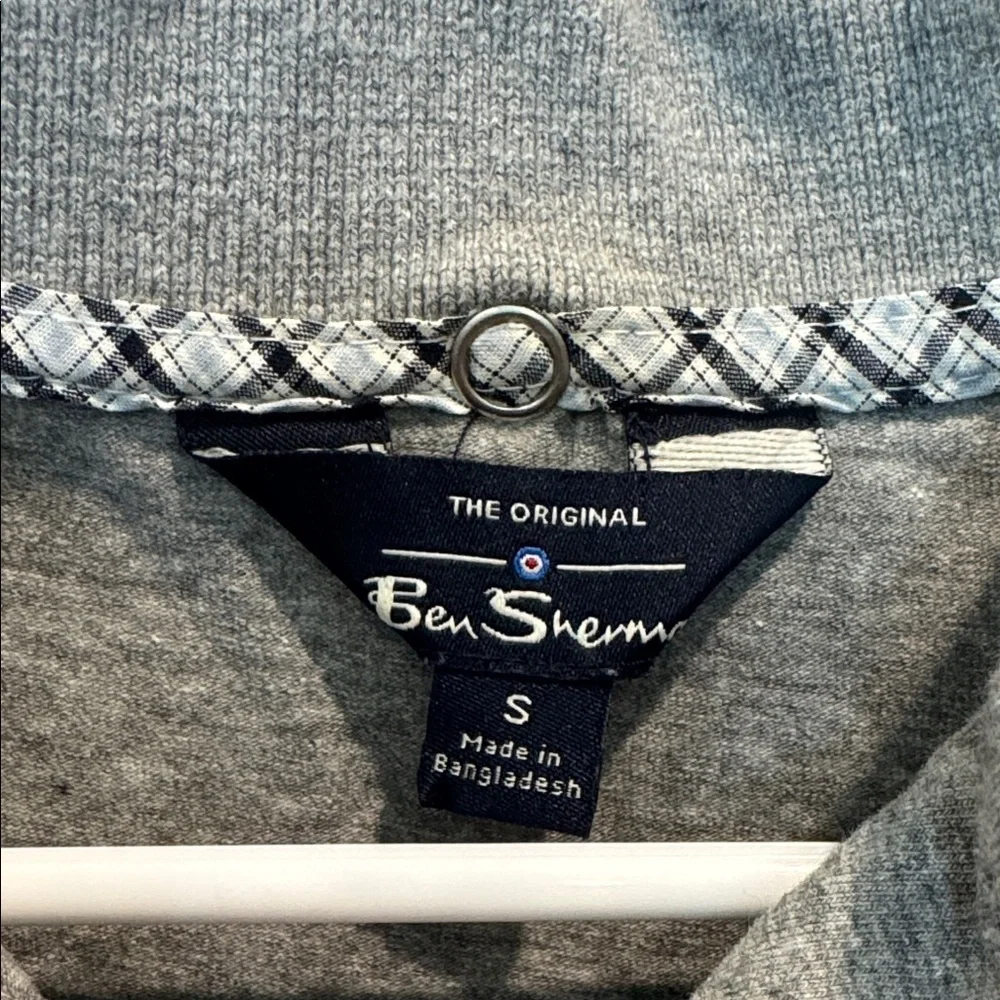 Ben Sherman Gray and White Polo Shirt - Picture 2 of 4